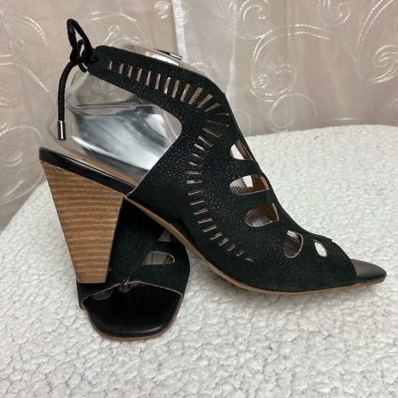 Franco Sarto Strap Lace up Peek A Boo Heels, 8.5 - Picture 6 of 12